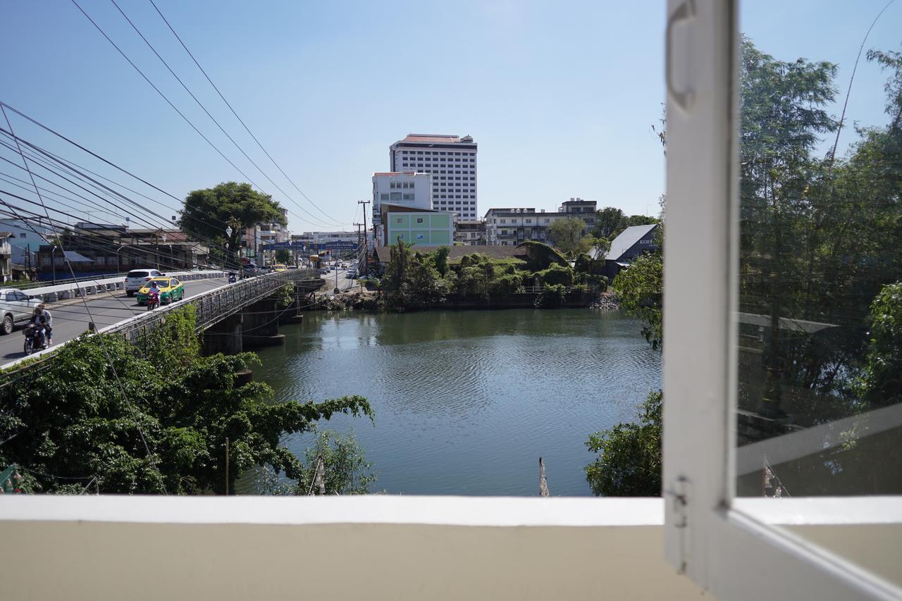 The River Guest House Chanthaburi Esterno foto